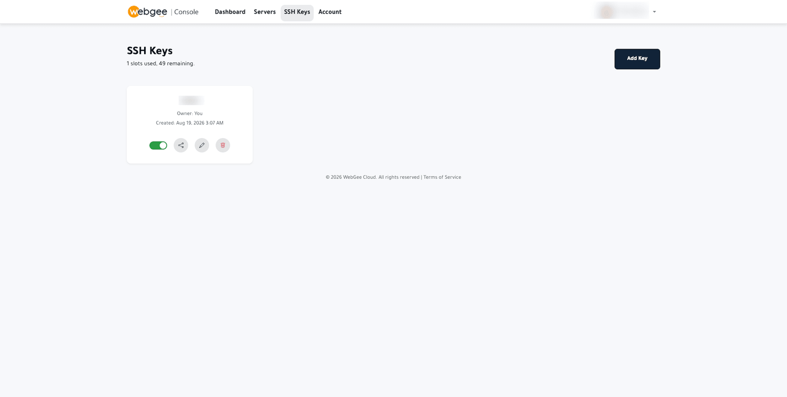 La página SSH Keys de la Cloud Console con una clave guardada, su propietario y fecha de creación, controles para activarla, compartirla, renombrarla o eliminarla, y un botón Add Key