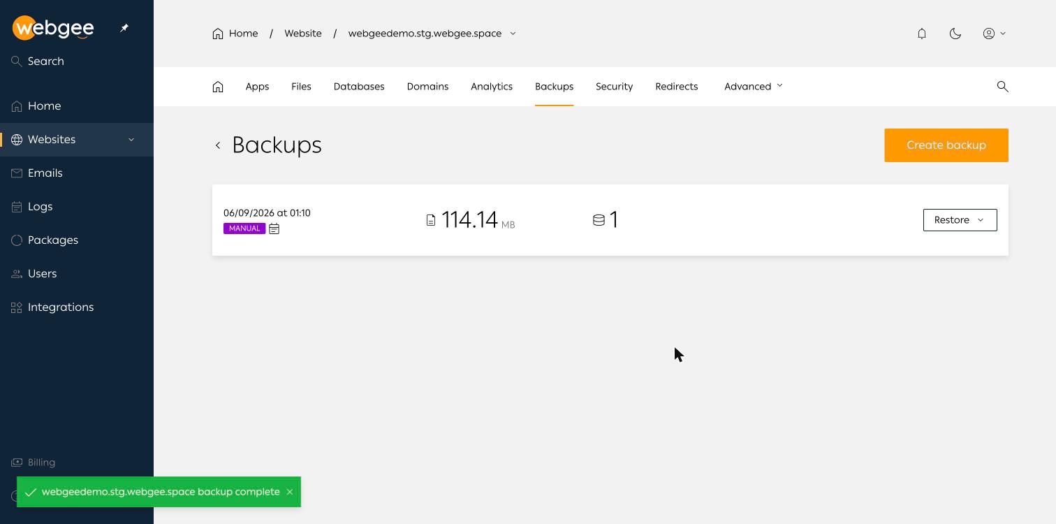 La page Backups de WordPress Cloud listant une sauvegarde manuelle terminée, avec son horodatage, sa taille, le nombre de bases de données et un bouton Restore